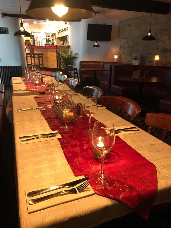 The Portcullis Hotel 치핑 소드버리 외부 사진